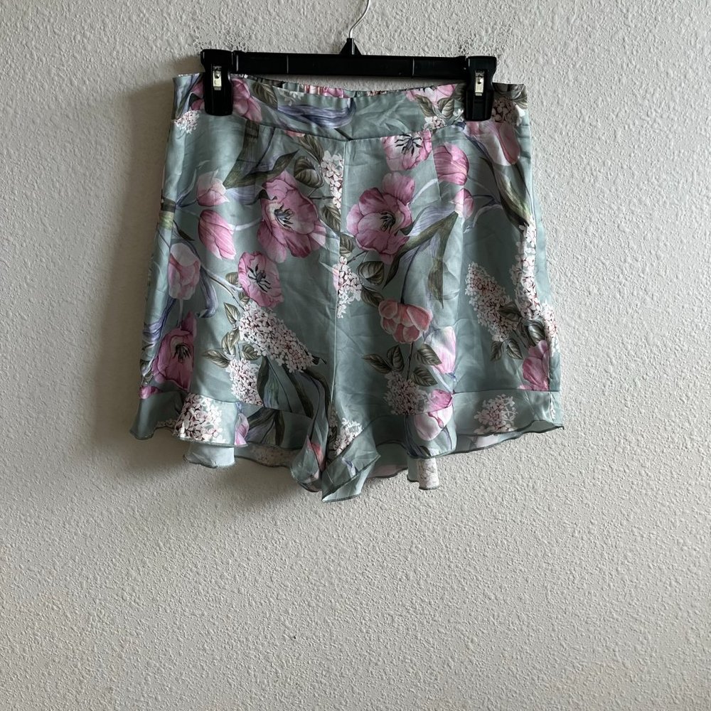 Show Me Your Mumu Women's Bobbi Printed Shorts Size L - Picture 2 of 11